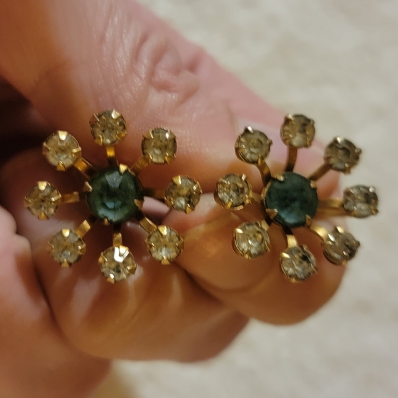 Not sure Jewelry - Vintage screwback earrings. Blue stone with rhinestones.